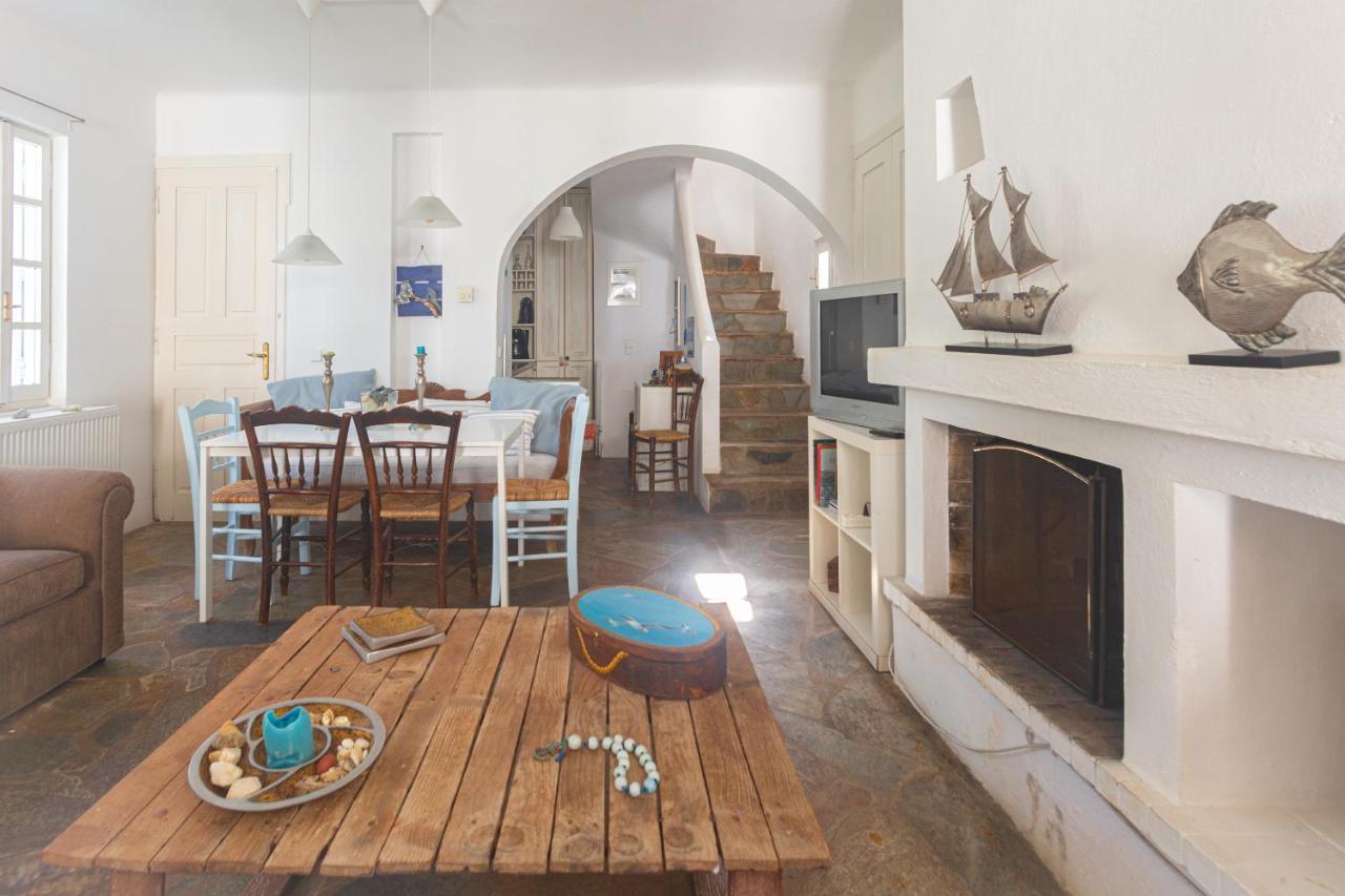 "Nirvana Seaside" By The Beach Nea Makri Exterior photo